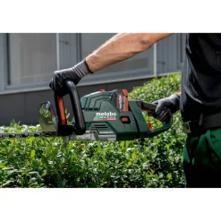 Akku-Heckenschere 'HS 18 LTX BL 65' 65 cm 18 V ohne Akku