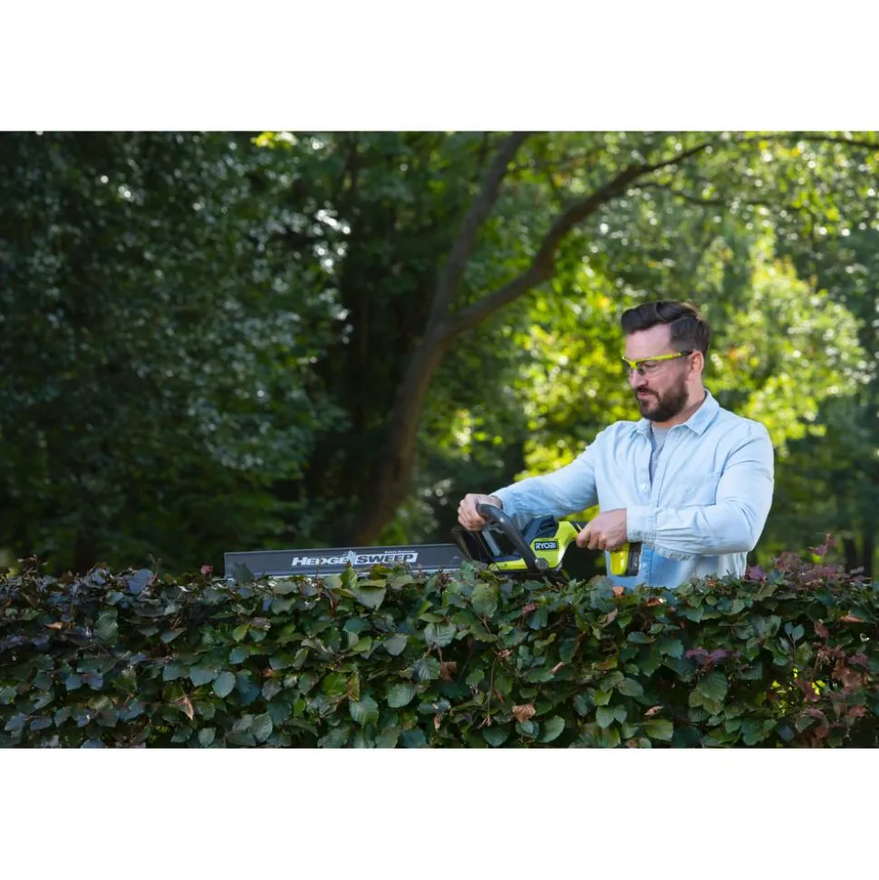 Akku-Heckenschere 'ONE+ RY18HT55A-120P' mit 2 Akkus und Ladegerät
