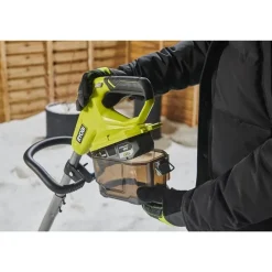 Akku-Schneefräse 'RY18ST25A-140' 18 V ONE+ inklusive Akku und Ladegerät