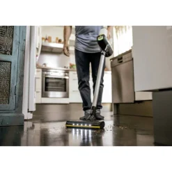 Akku-Staubsauger 'VC 6 Cordless ourFamily' mit Akku und Ladegerät