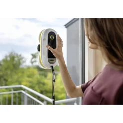 Fensterputzroboter 'RCW 2' mit Fernbedienung