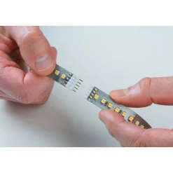 Function MaxLED 500 Basisset 1,5 m warmweiß 10 W 230/24 V 20 VA Silber