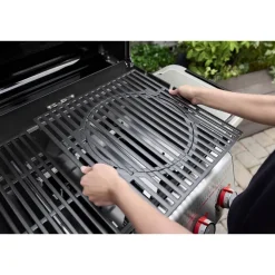 Gasgrill 'Spirit E-410' schwarz