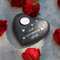 Gedenkstein Herz für ein Teelicht 16 x 17 x 6 cm 2 Ausführungen sortiert