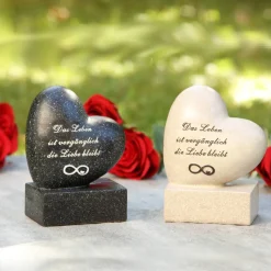 Grab-Gedenkstein 'Amino' Herz mit Aufschrift 13 x 8 x 17 cm 2 Farben sortiert