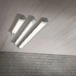 LED-Feuchtraumleuchte grau 10 W 1000 lm G13 4000 K IP 65