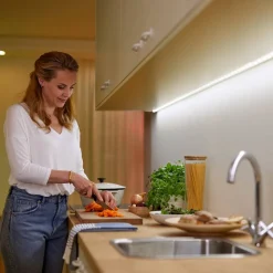 LED-Streifen 'Connected LED' Erweiterung 880 lm 1 m