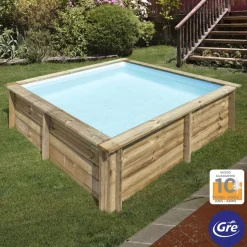 Massivholzpool-Set 'City' 225 x 225 x 68 cm mit Leiter und Sandfilter