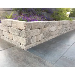 Mauerstein 'T-Wall Aged' Beton muschelkalkfarben 30 x 10 x 10 cm