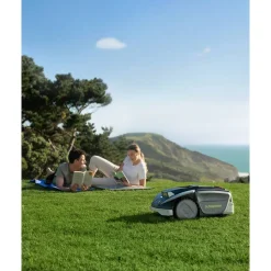 Mähroboter 'S3' mit Vision-AI-RTK bis 800 m²