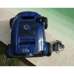 Poolroboter 'CF100 CL' mit Ladekabel