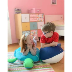 Schwimmtier 'Buddy Wal' blau Textil 50 x 104 x 38 cm
