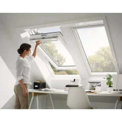 Schwingfenster 'GGU FK06 0070' weiß 66 x 118 cm