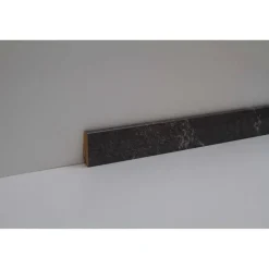 Sockelleiste 'Clip' Neo Stone 18, 2400 x 58 x 19 mm