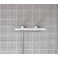 Thermostat-Duscharmatur 'Precision Flow' chromfarben