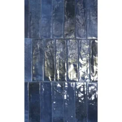 Wandfliese 'Brunei' blau glänzend 6,5 x 25 cm