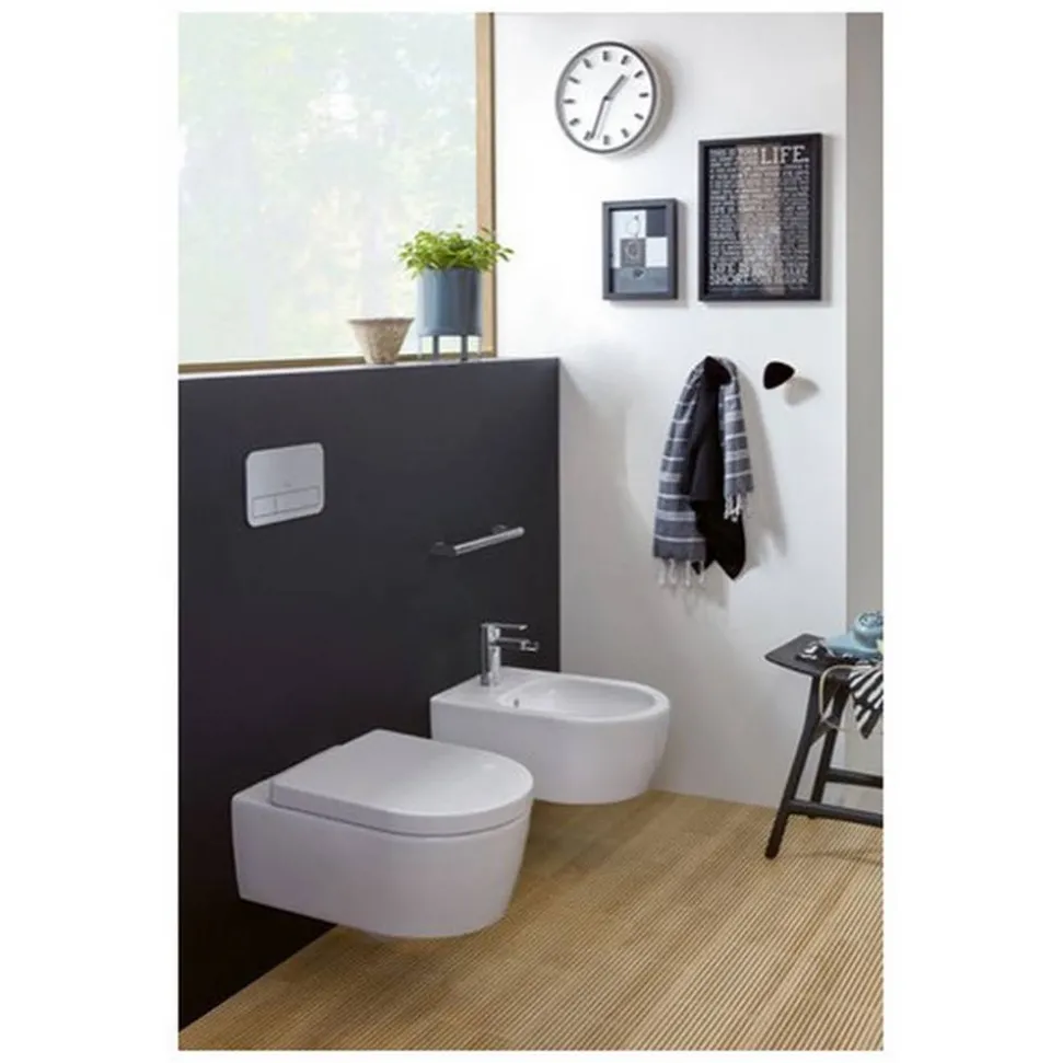 Wand-WC spülrandlos 'Avento' inklusive WC-Sitz weiß