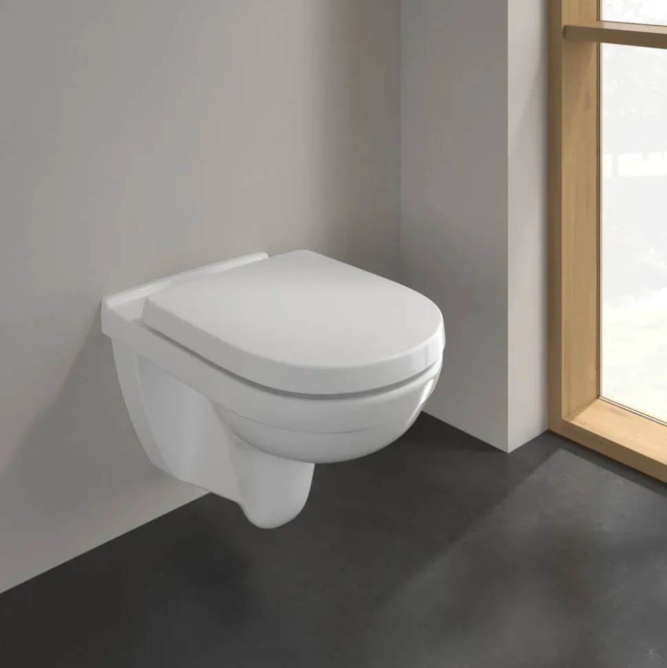 Wand-WC spülrandlos 'O.Novo' inklusive WC-Sitz weiß