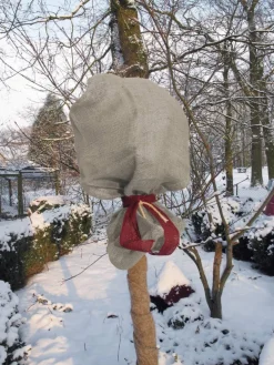 Winterschutz Jutesack 110 x 60 cm grau
