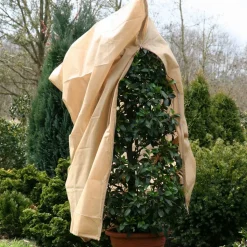 Winterschutz-Vlieshaube 'Mega' beige 180 x 120 cm